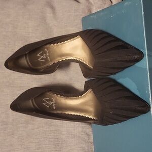 Black Dress Shoes. Life Stride Size 8